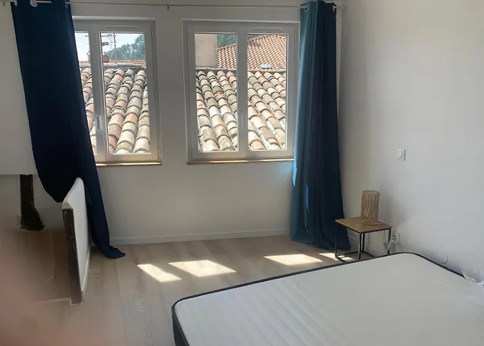 Le Jalet En Provence - Penthouse Apartment Sisteron